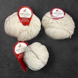 Luxury Plymouth yarns baby Alpaca ball yarn lot of 2 plus color 100 lot 45294